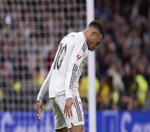 多纳鲁马遭,遇滑铁卢,次射门失守,ued,UED,UED体育入口,UED官网,UED体育APP下载