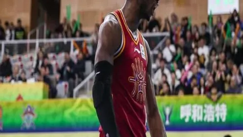 皇马力促莫德里奇续约，同步锁定久保建英转会优先权